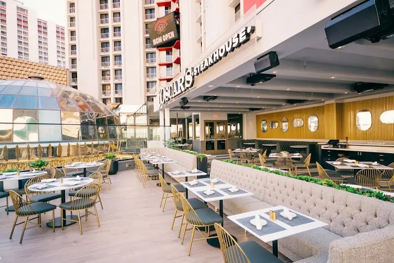 Oscar's Steakhouse happy hour