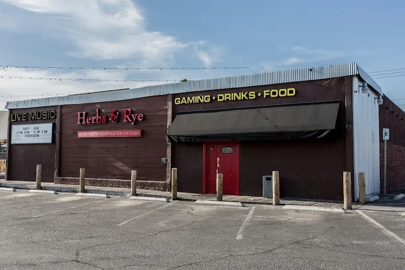 Herbs & Rye happy hour