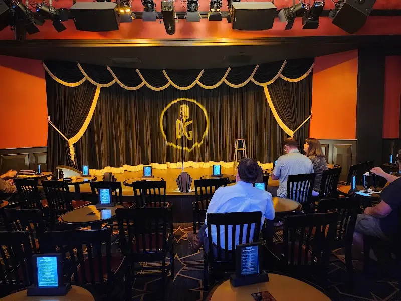 Brad Garrett Comedy Club